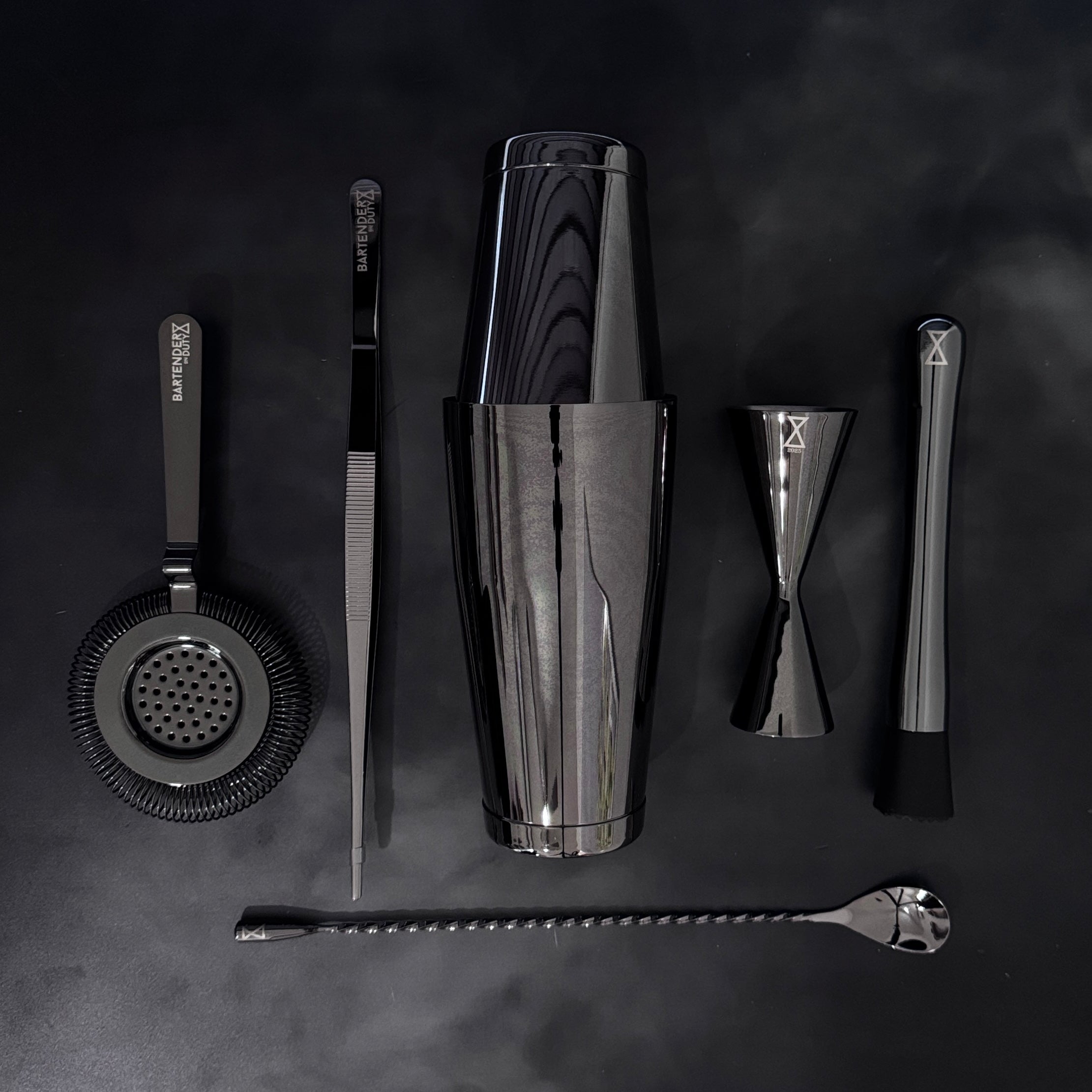 Set Black Aero - Bartender On Duty