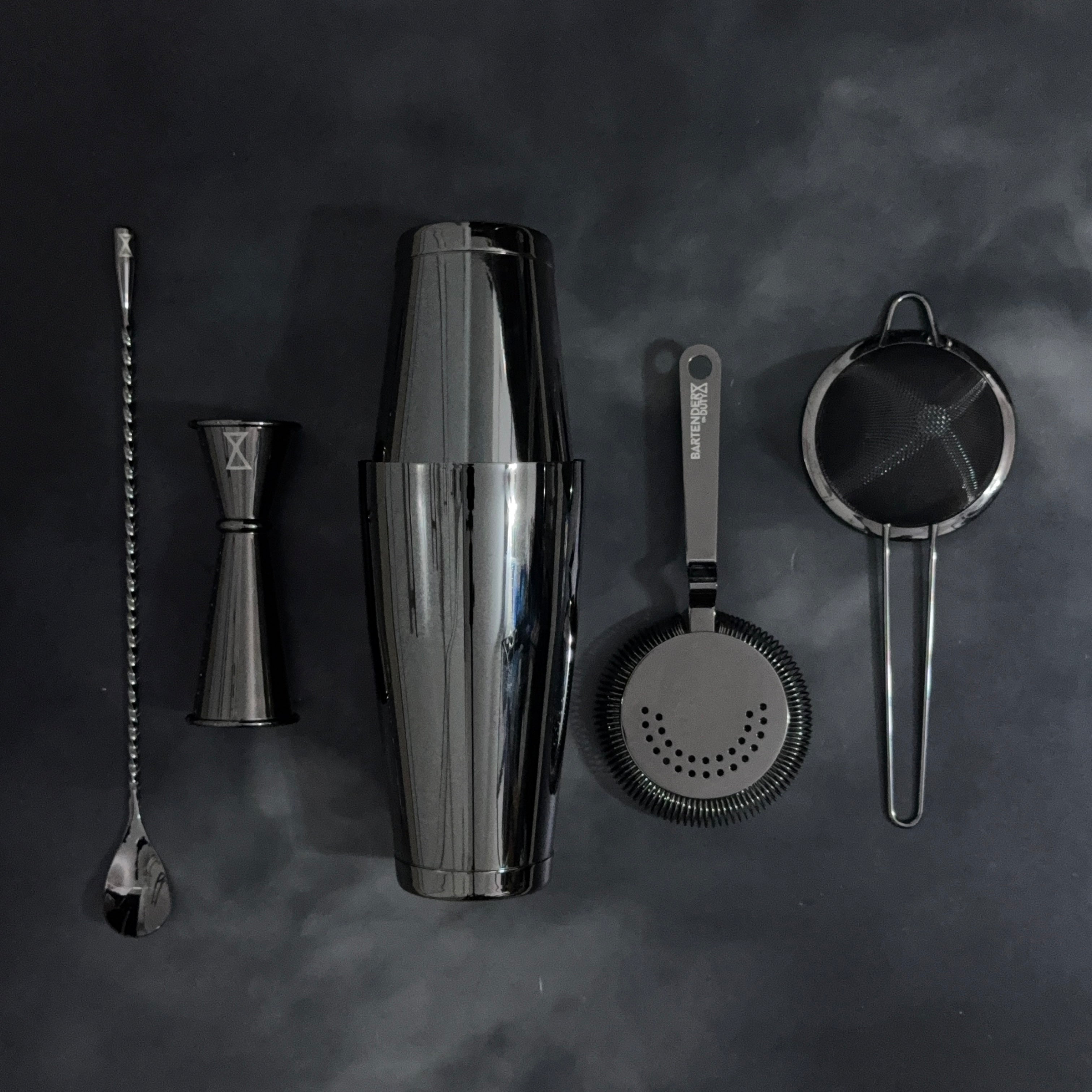 Set Black Hawthorne
